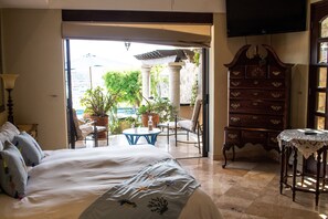 4 soveværelser, pengeskab på værelset, strygejern/strygebræt