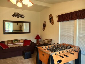 Games room - "Home on The Rogue" - Gateway to Crater Lake! (Trail)