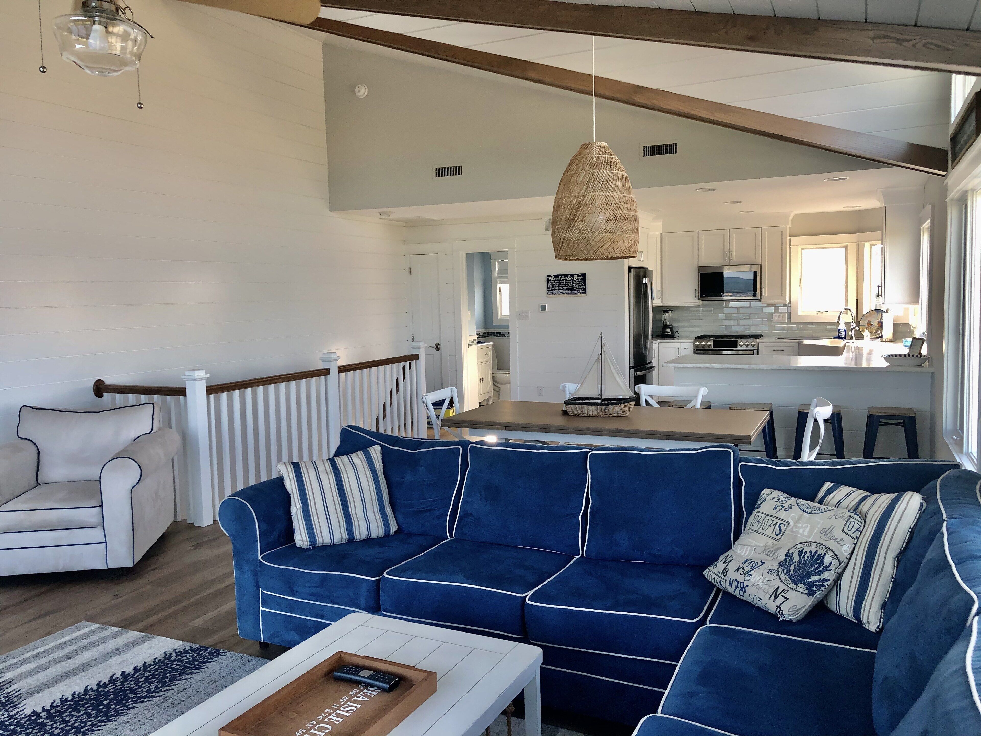 Beachfront beauty-59th Street, Sea Isle!  Amazing views and close to everything!