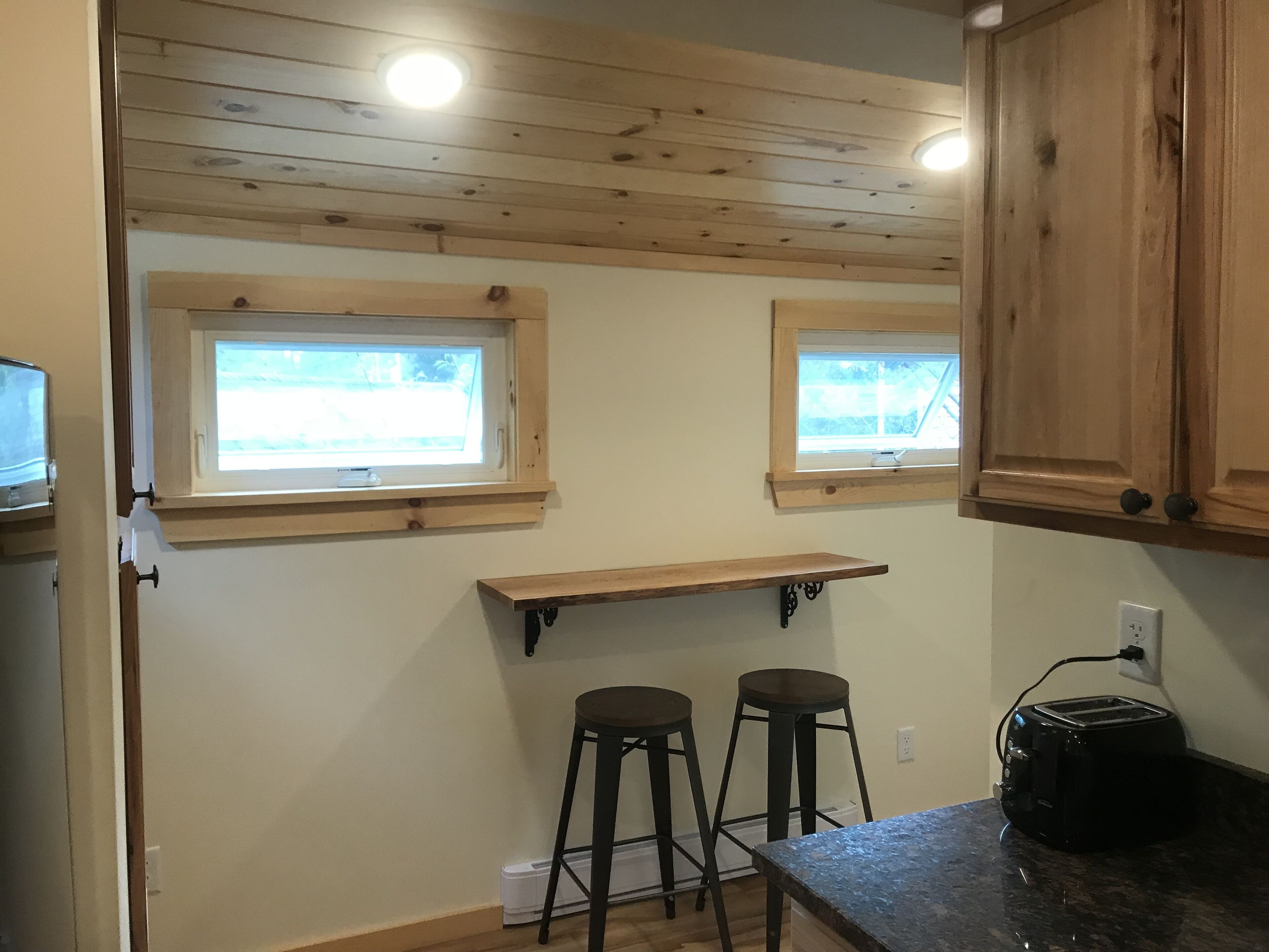 Cozy Couples Apartment