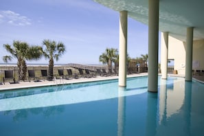 Piscine couverte, piscine chauffée