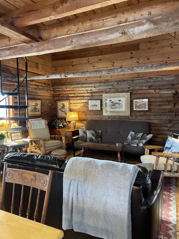 Charming Log Cabin On Private Pond Nestled In Woods Near Holiday Valley Resort - State of New York
