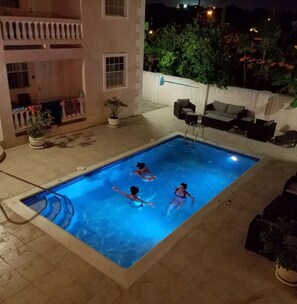Utomhuspool