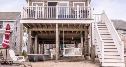 Uusittu Rantamökki (Viola Cottage)