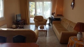 Family Apartment, 1 Bedroom | Living room
