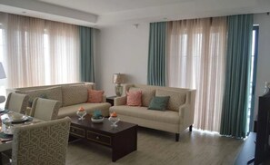 Living area - Serene Crest Apartments (Kigali)