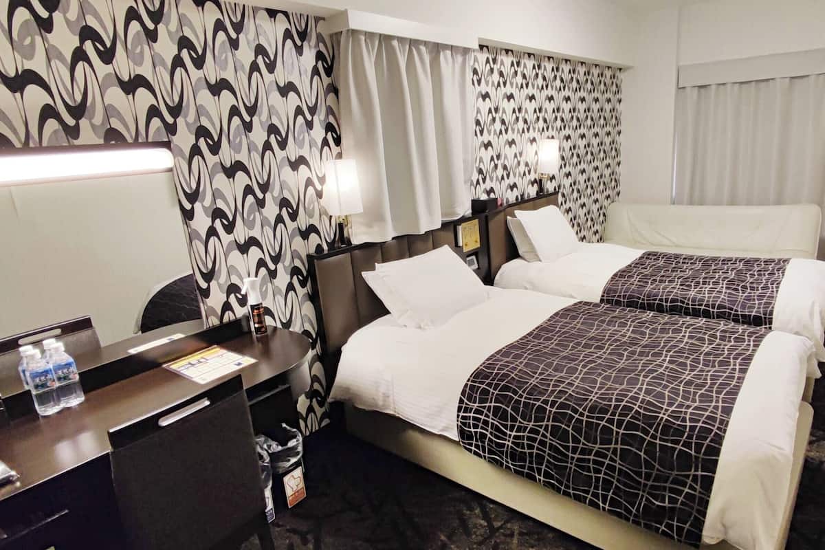 Down duvets, desk, blackout curtains, free WiFi
