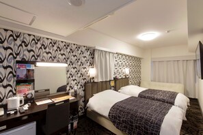 Down duvets, desk, blackout curtains, free WiFi