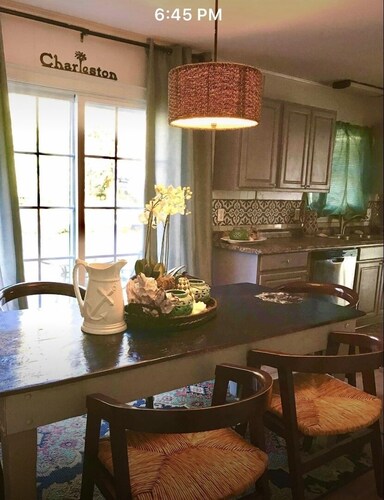 Beach Chic Budget Price Pets Ok