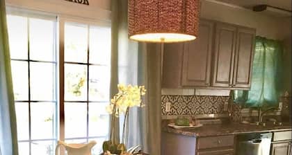 Beach Chic Budget Price Pets Ok