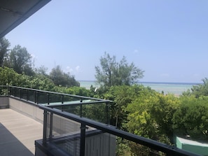 Terrace/patio - Beach Front inn (Nakijin)