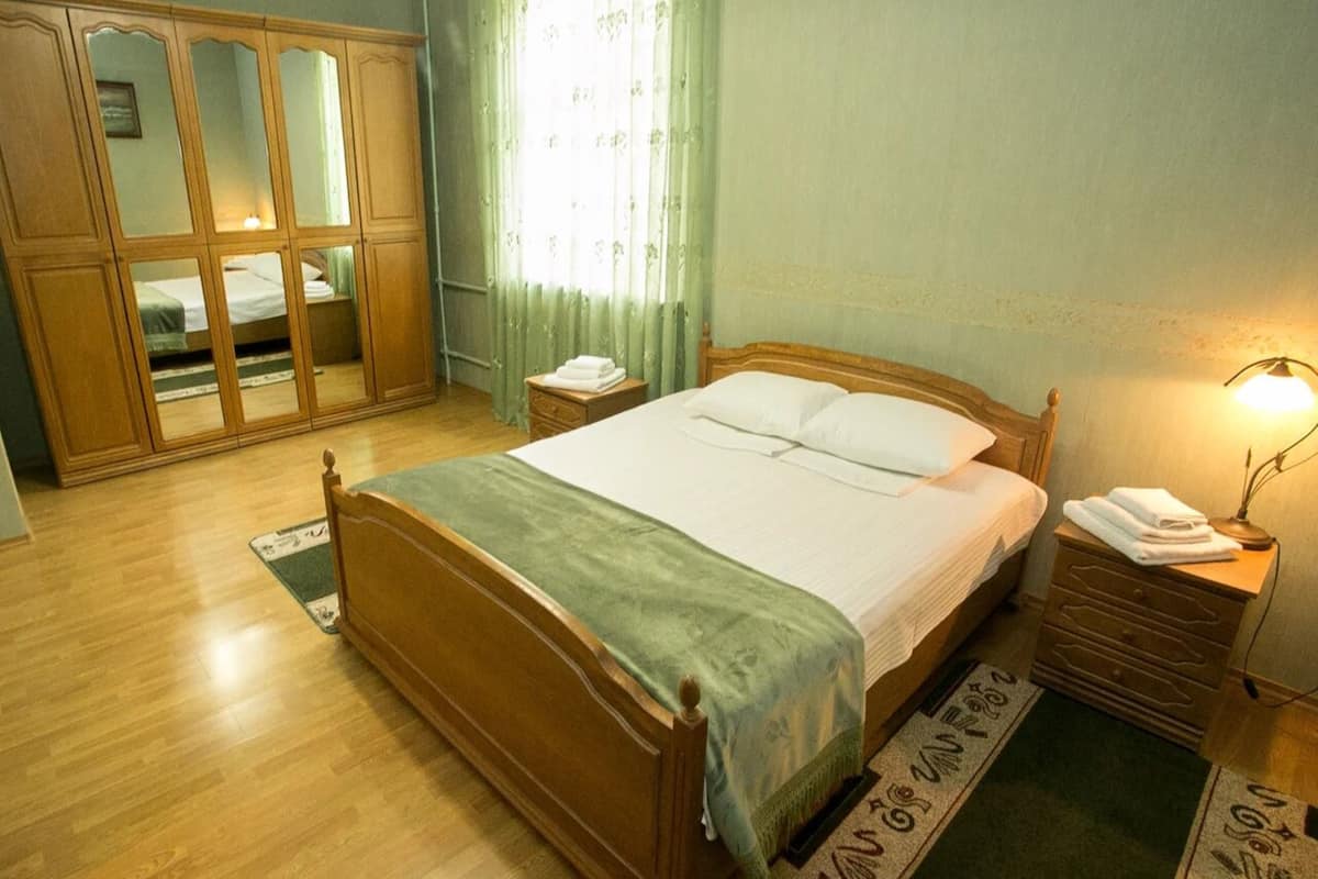 Suite, 1 habitación | 1 habitación, wifi gratis y ropa de cama