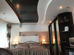 Kamar Mewah, 1 kamar tidur | Setrika/meja setrika, Wi-Fi gratis, dan seprai linen