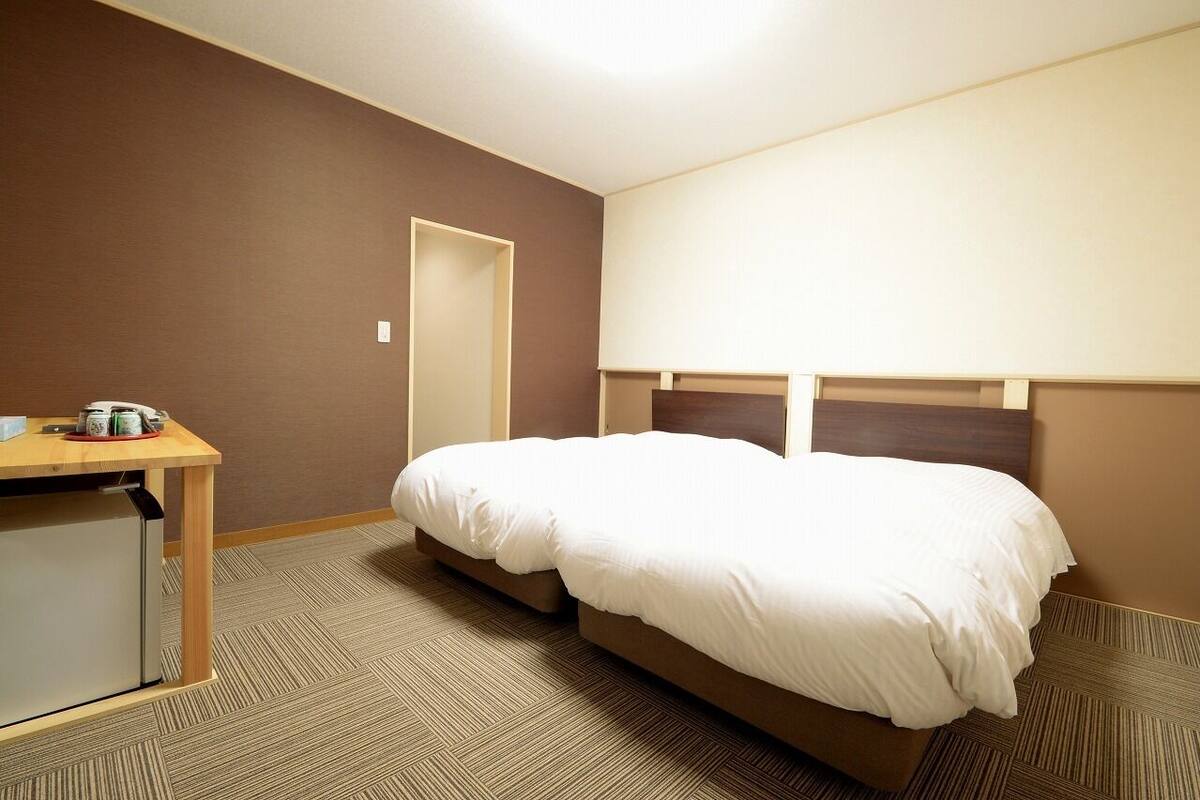 twin room, smoking, annex building | in-room safe, free wifi