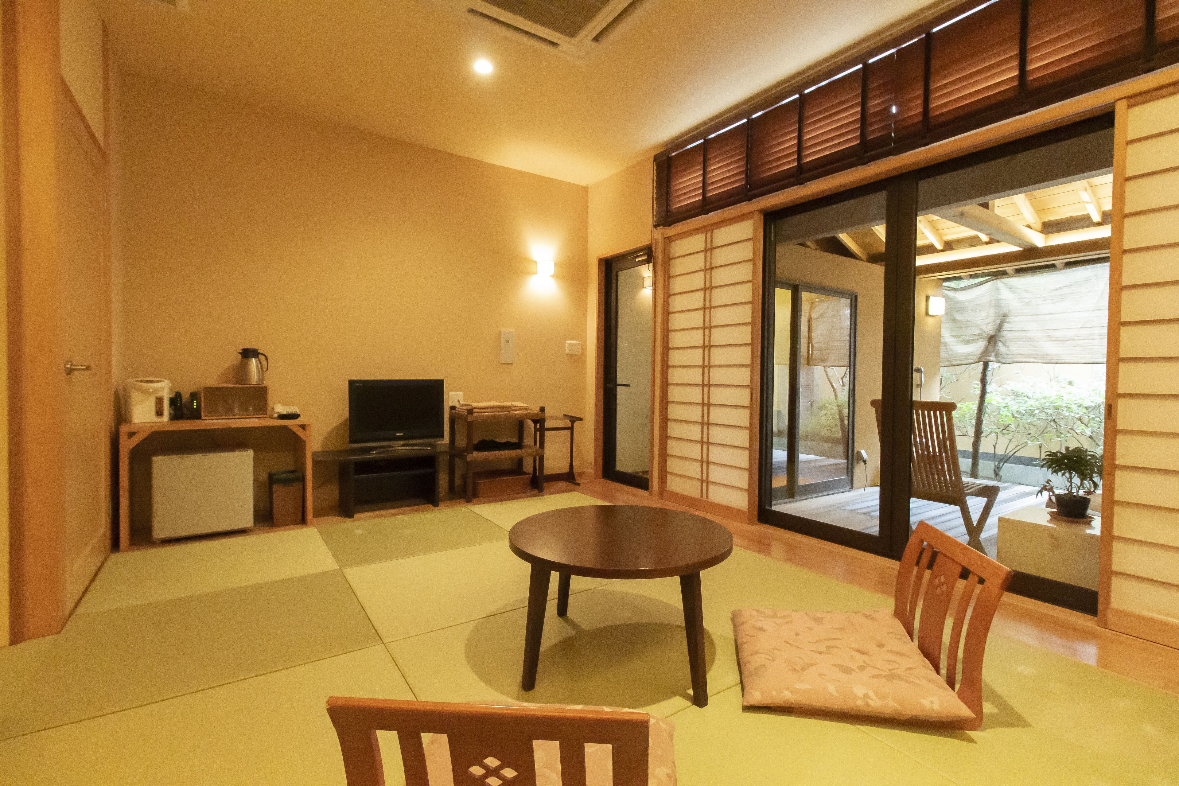 room with open-air bath, non smoking, annex(sakura) | in-room safe, free wifi