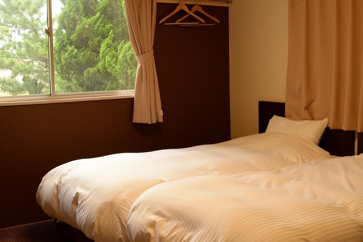 twin room, smoking, annex building | in-room safe, free wifi