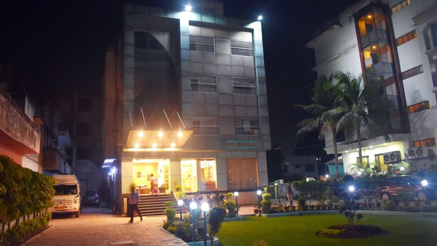 Imej tidak diklasifikasikan, 1 daripada 13, butang