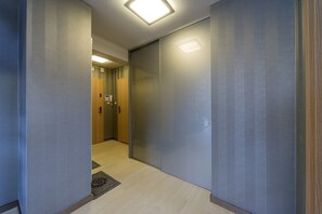 公寓 (2A/22) | 起居区