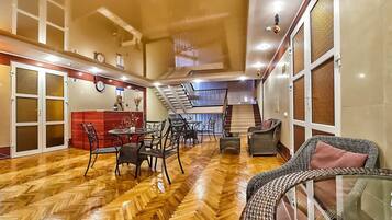 Sala de estar en el lobby