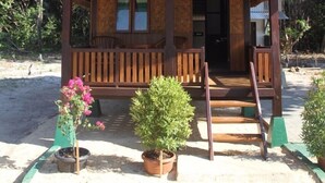 Exterior - Cemara Indah Beach Bungalow (Karimun Jawa)