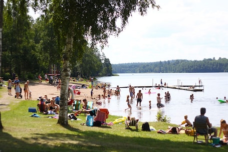 Área de parrillas y picnic. Vimmerby Camping
