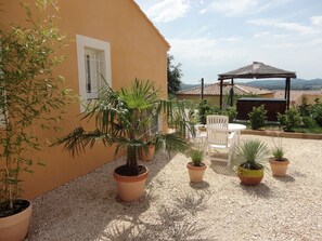 Double Room, 1 Double Bed, Non Smoking | Terrace/patio - Chambre d'hôtes Les Oliviers (Saint-Martin-d'Ardèche)