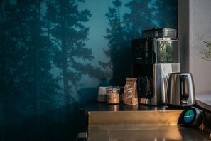 قهوة و/أو ماكينة صنع القهوة