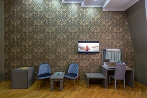 ผ้าปูที่นอนฝ้ายอียิปต์, เครื่องนอนระดับพรีเมียม, ตู้นิรภัยในห้องพัก