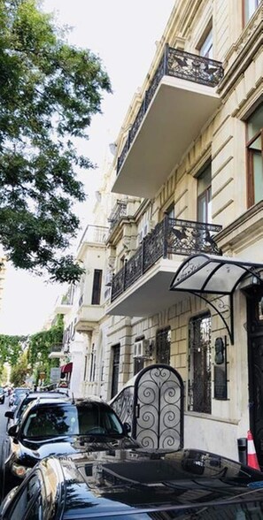 Exterior - Deniz Inn City Hotel (Baku)
