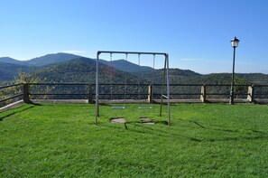 Außen-Kinderspielplatz