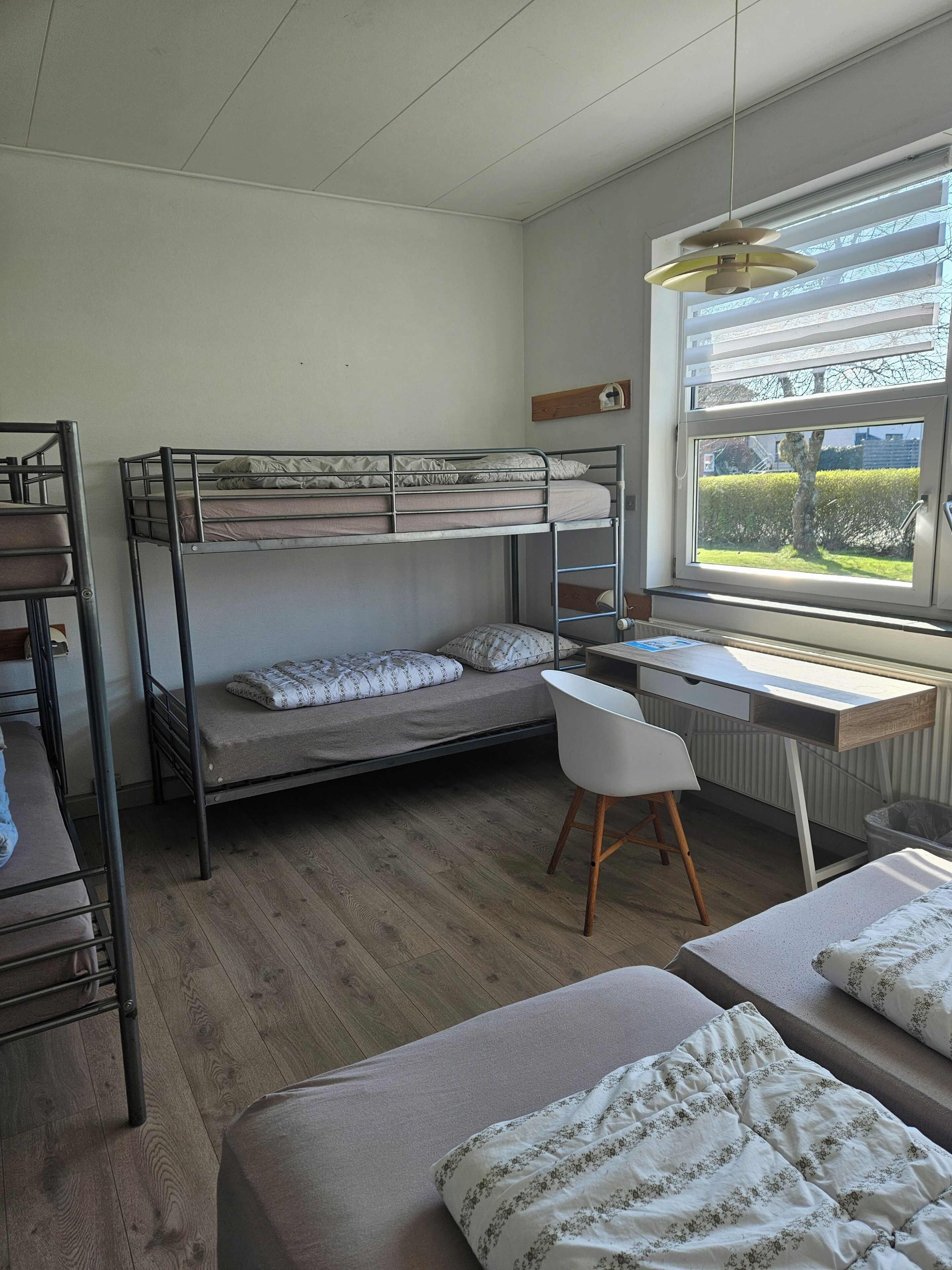Family Room | Iron/ironing board, free WiFi