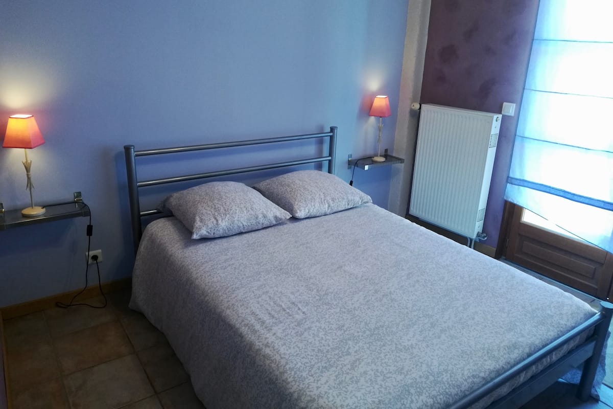 Habitación doble (Vigne) | Ropa de cama de alta calidad y caja de seguridad en la habitación