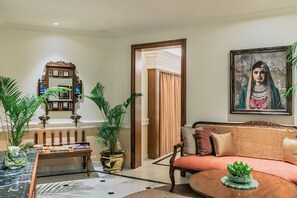 Suite – premium | 1 soverom, minibar, safe på rommet og blendingsgardiner