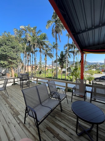 Sun deck. Arco do Sol Parque Hotel