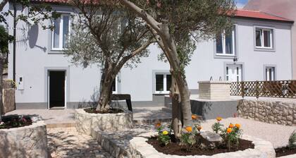 Villa Mate