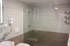 Villa | Bathroom