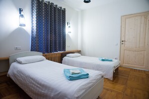 Individually decorated, individually furnished, iron/ironing board - Southside Bed and Breakfast (Bishkek)
