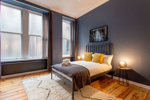 Luxury Traditional Tenement