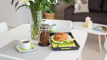 1 bedroom, in-room safe, blackout curtains, soundproofing