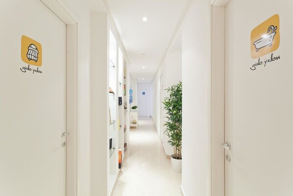 Hallway - Palermo Central B&B (Palermo)