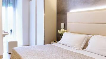 In-room safe, desk, free WiFi, bed sheets