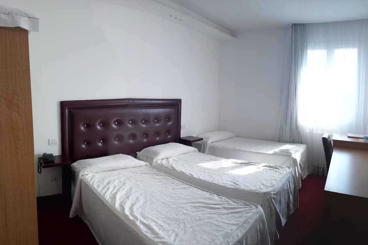 Classic-Dreibettzimmer