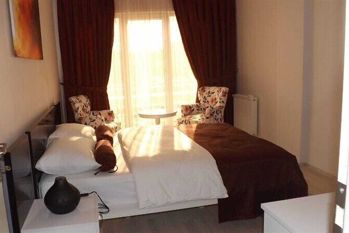 Standard Double Room | WiFi (free)