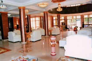 Khu tiếp khách ở sảnh