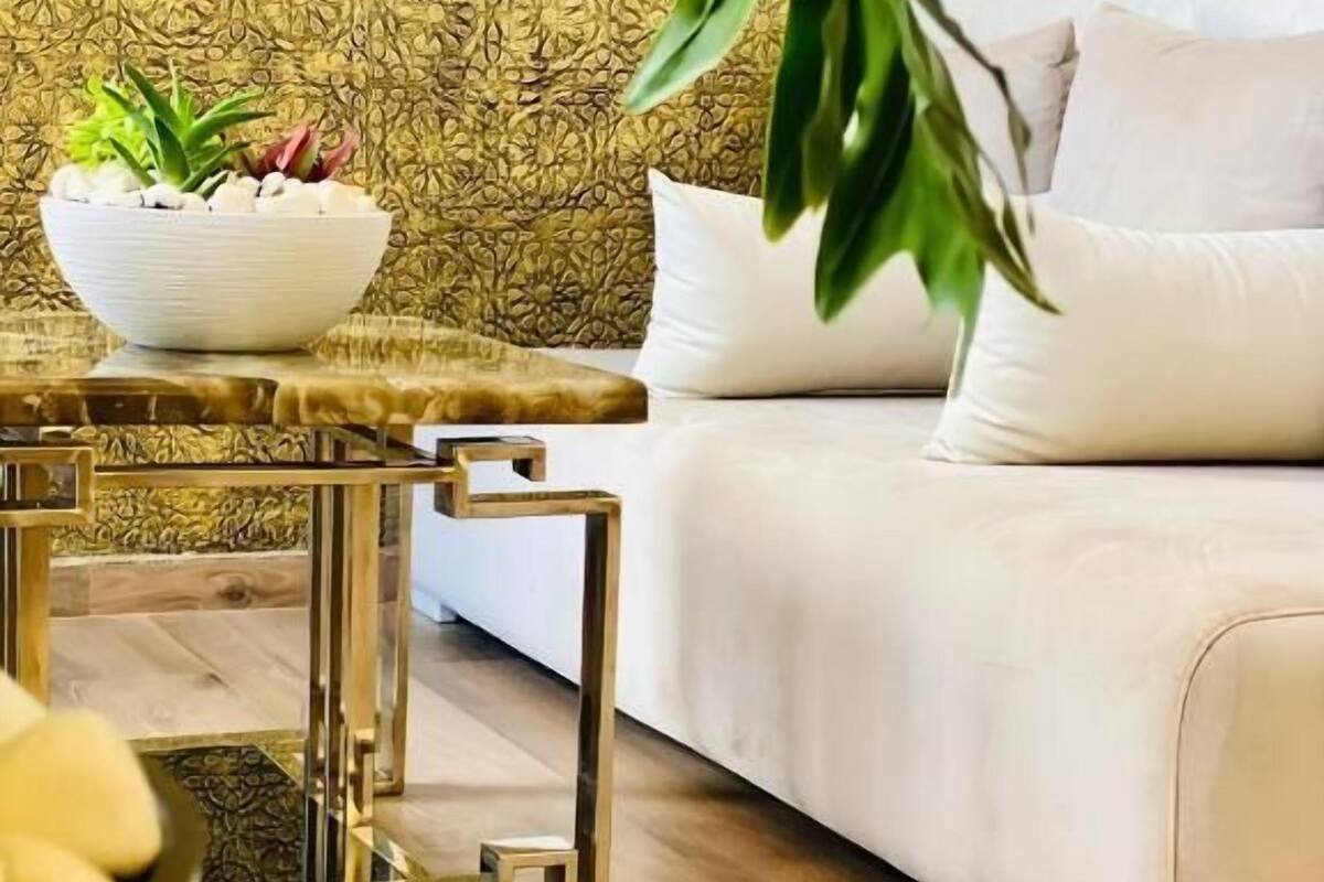 standard room, canal view | individually decorated, blackout curtains, soundproofing