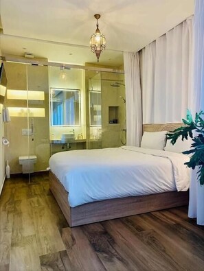 Standard Room, Canal View