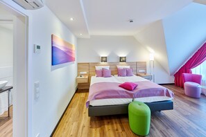 Superior Double Room Single Use, Non Smoking | In-room safe, desk, laptop workspace, soundproofing - Das Crass (Nieder-Olm)