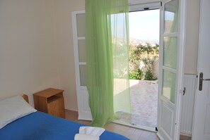 House, 4 Bedrooms, Sea View | Extra beds - Bay View House (Syros)