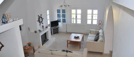 Télévision à écran plat