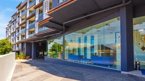 Exterior - The Aristo Beach by Holy Cow (Choeng Thale)